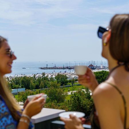 Brasil Seaview Hotel Milano Marittima Zewnętrze zdjęcie