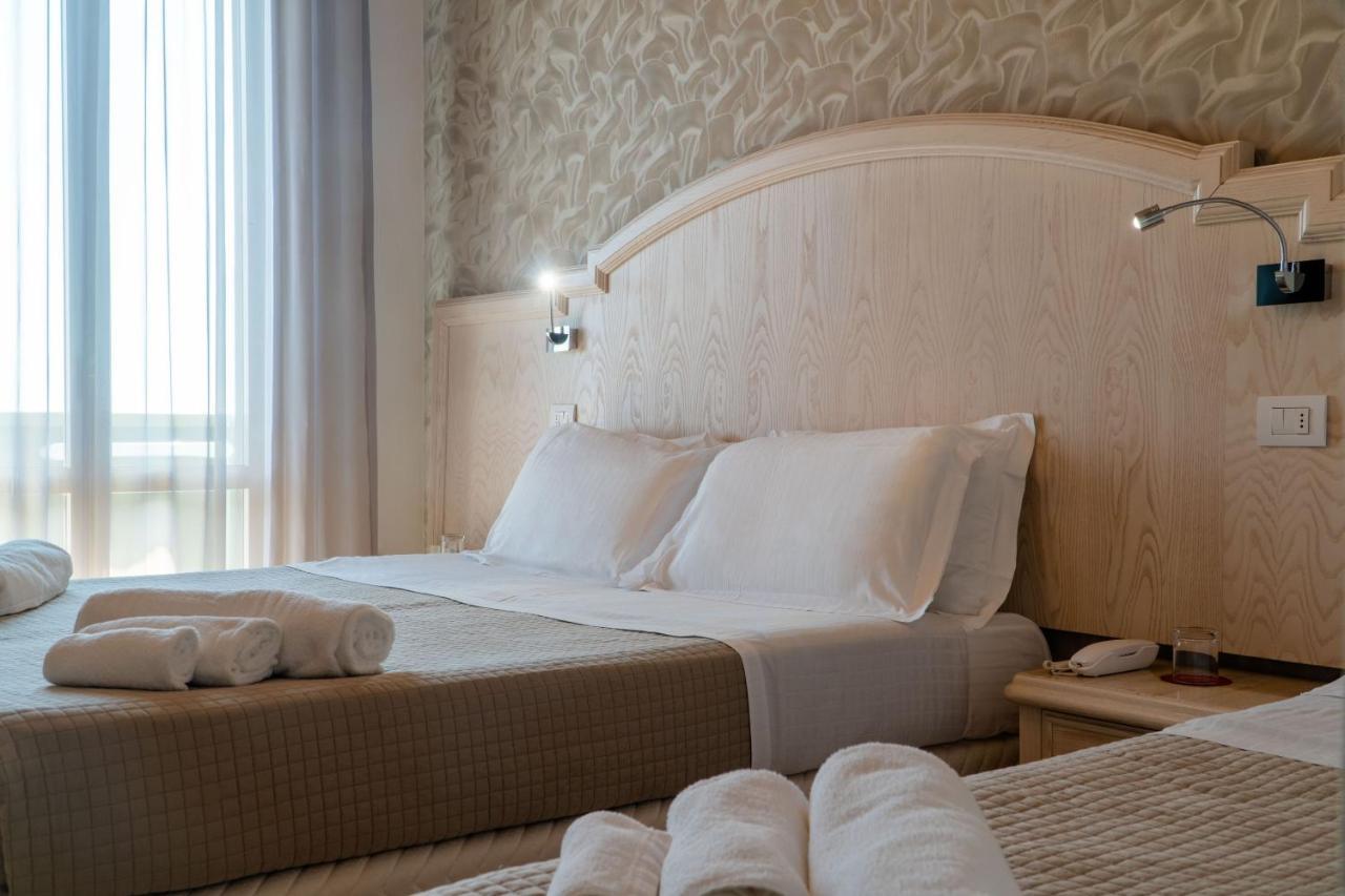 Brasil Seaview Hotel Milano Marittima Zewnętrze zdjęcie